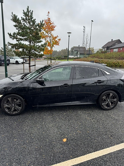 Honda Civic 2 of 15