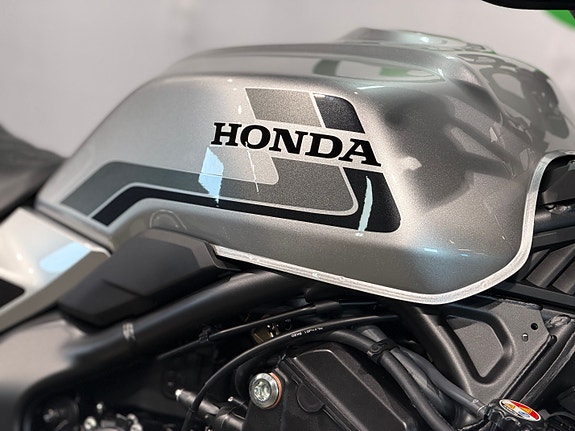Honda CB1000F - NYHET - På lager, Se sykkelen i vår butikk! 7 of 26