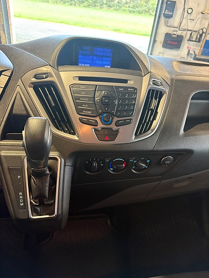 Ford Transit Custom 15 of 20