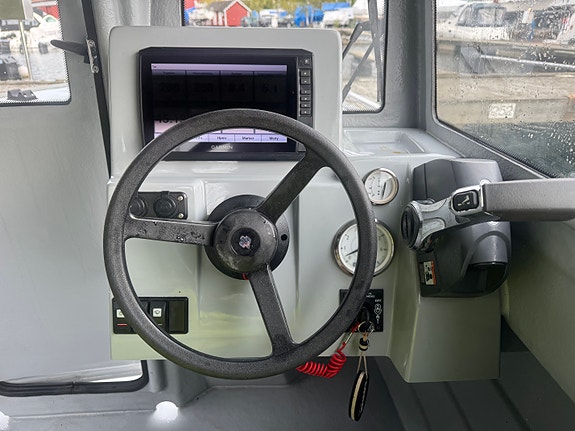 Meget fin arbeidsbåt/hummerfiske båt selges 14 of 15