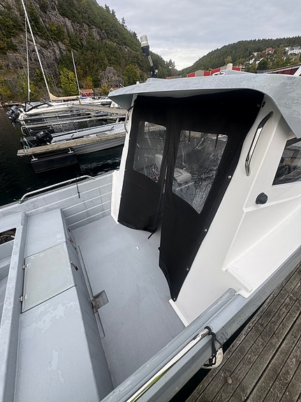 Meget fin arbeidsbåt/hummerfiske båt selges 11 of 15
