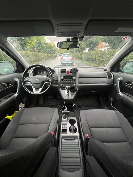 Honda CR-V 3 of 3