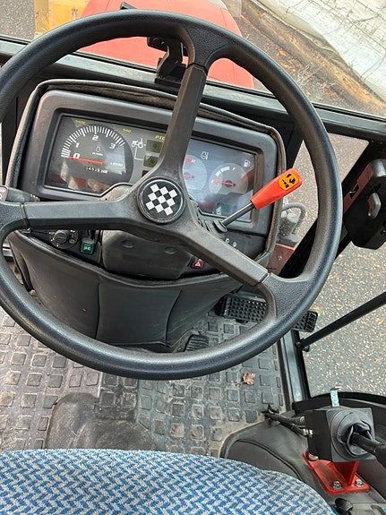 Kubota STV 40 15 of 30