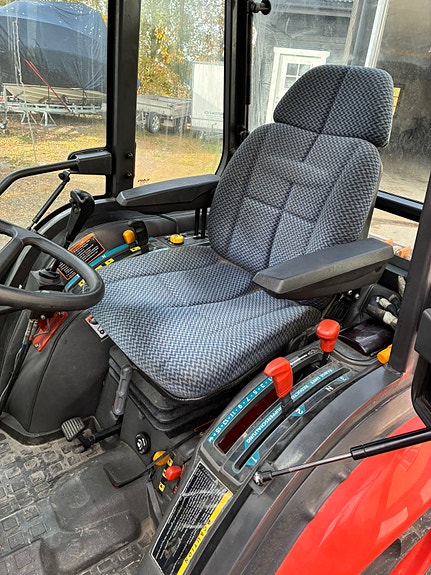 Kubota STV 40 23 of 30