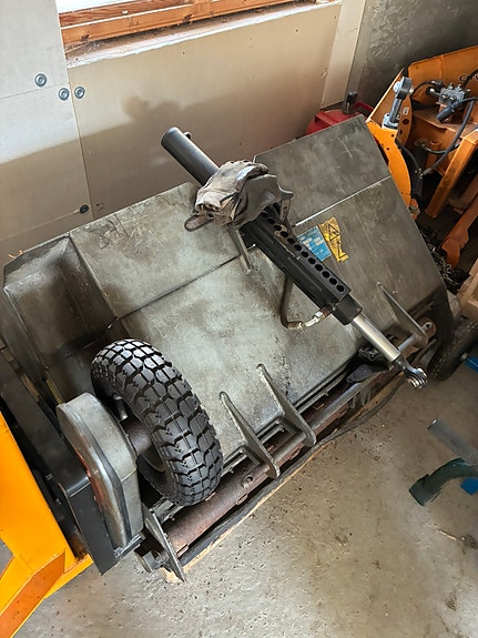 Kubota STV 40 25 of 30