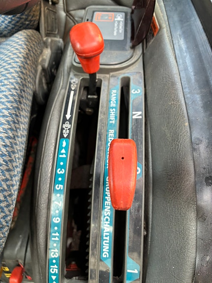 Kubota STV 40 14 of 30