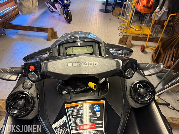 2021 SeaDoo GTX 230 24 of 30