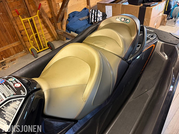 2021 SeaDoo GTX 230 23 of 30