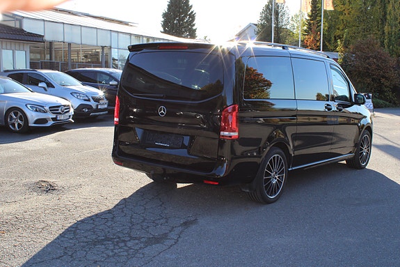 Mercedes-Benz Vito 28 of 30