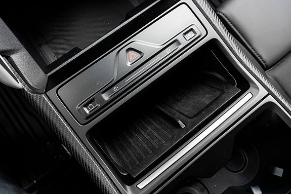 Ford Explorer 25 of 30