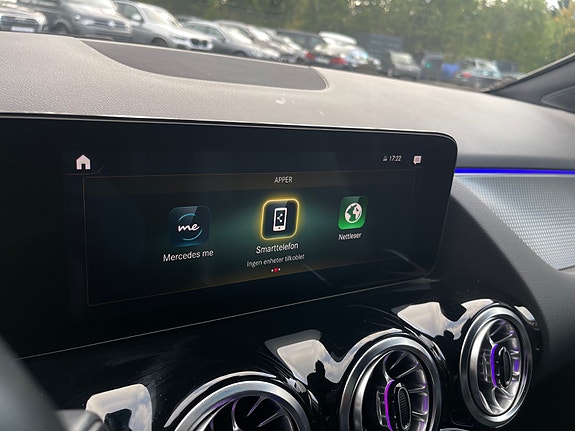Mercedes-Benz EQA250 28 of 30