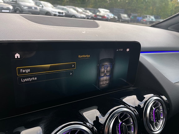 Mercedes-Benz EQA250 27 of 30