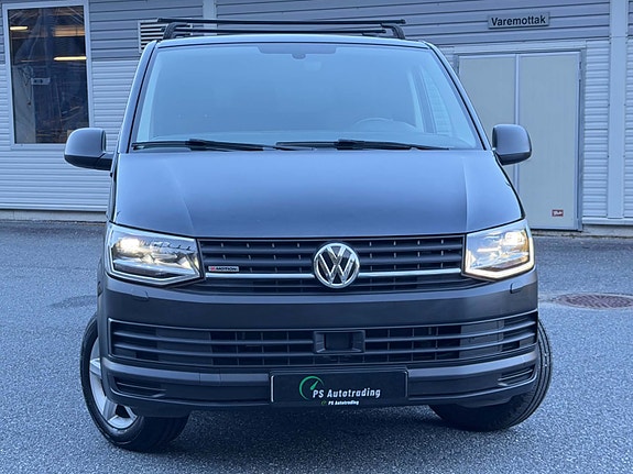 Volkswagen Transporter 10 of 28