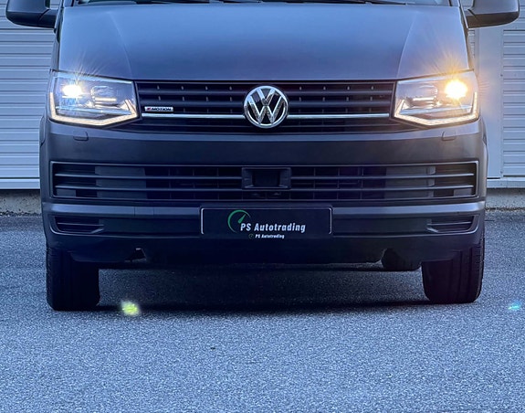 Volkswagen Transporter 7 of 28
