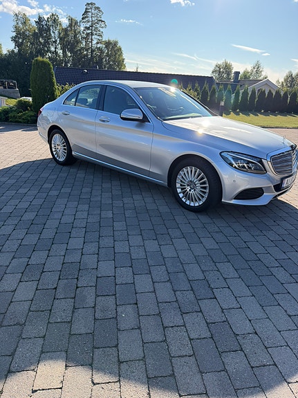 Mercedes-Benz C250 d 7 of 30