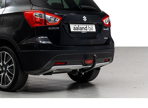 Suzuki SX4 S-Cross 8 of 30