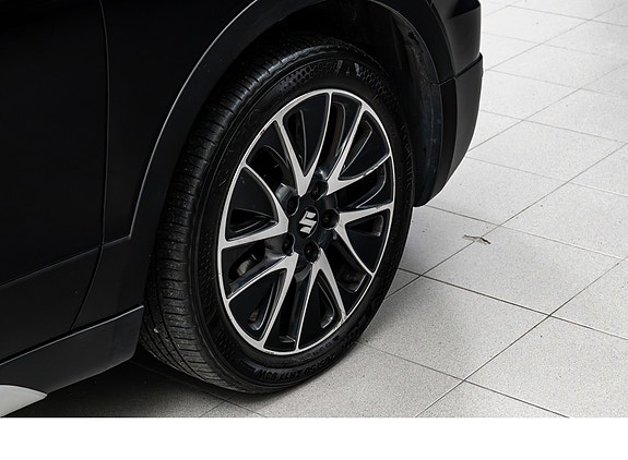 Suzuki SX4 S-Cross 6 of 30