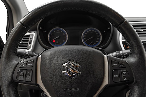Suzuki SX4 S-Cross 21 of 30