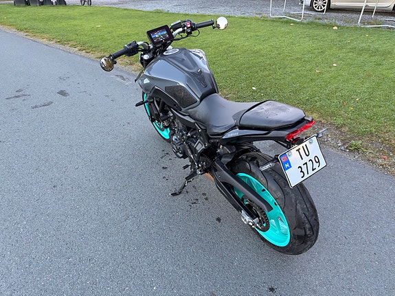Yamaha MT-07 7 of 11