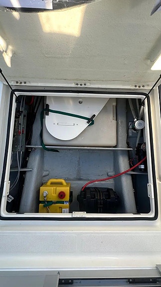 Quicksilver 625 Pilothouse -Kun 163 timer! Mye utstyr, fradragsberettiget MVA 25 of 30