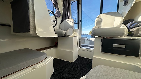 Quicksilver 625 Pilothouse -Kun 163 timer! Mye utstyr, fradragsberettiget MVA 28 of 30