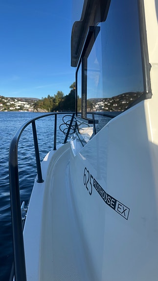 Quicksilver 625 Pilothouse -Kun 163 timer! Mye utstyr, fradragsberettiget MVA 21 of 30