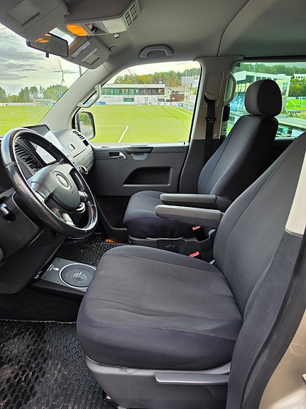 Volkswagen Transporter 10 of 30