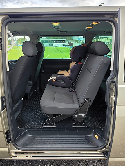 Volkswagen Transporter 13 of 30