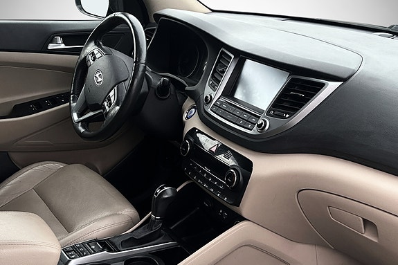 Hyundai Tucson 11 of 14
