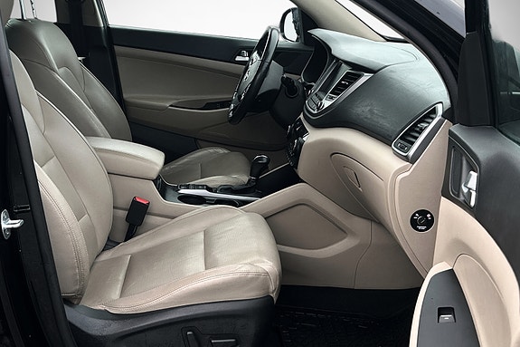 Hyundai Tucson 9 of 14