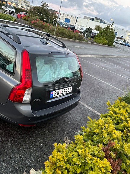 Volvo V50 5 of 13