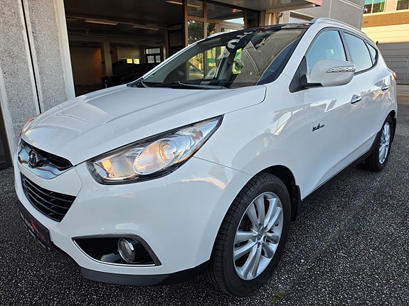 Hyundai ix35 2 of 30