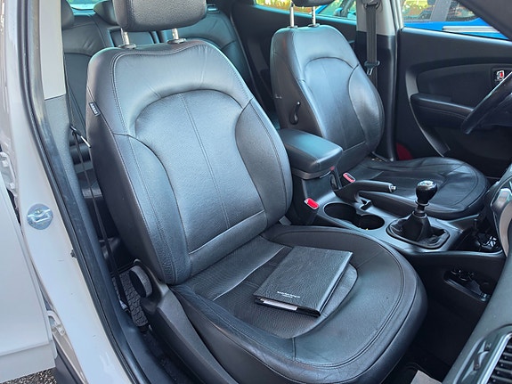 Hyundai ix35 17 of 30