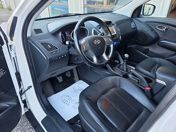 Hyundai ix35 16 of 30