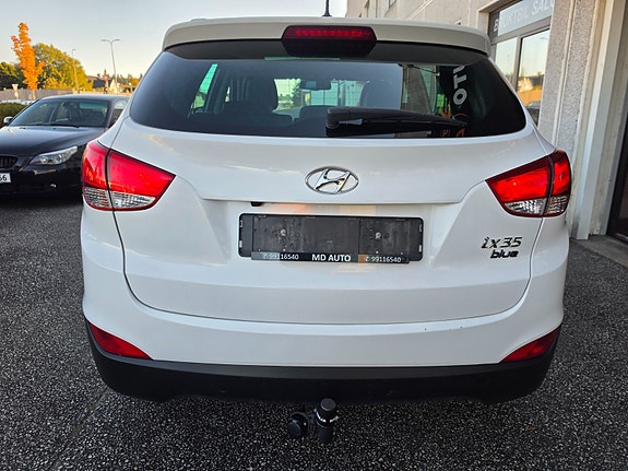 Hyundai ix35 8 of 30