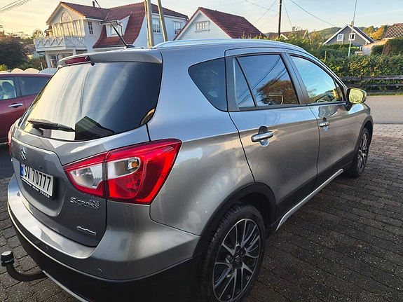 Suzuki SX4 S-Cross 6 of 14