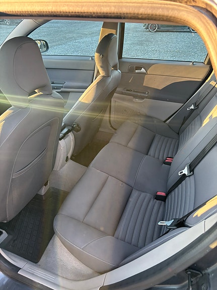 Volvo V50 7 of 13
