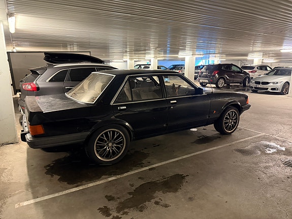 Ford Granada 7 of 9