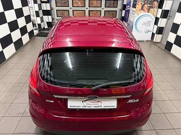 Ford Fiesta 11 of 30