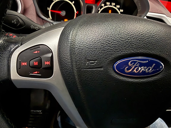 Ford Fiesta 30 of 30