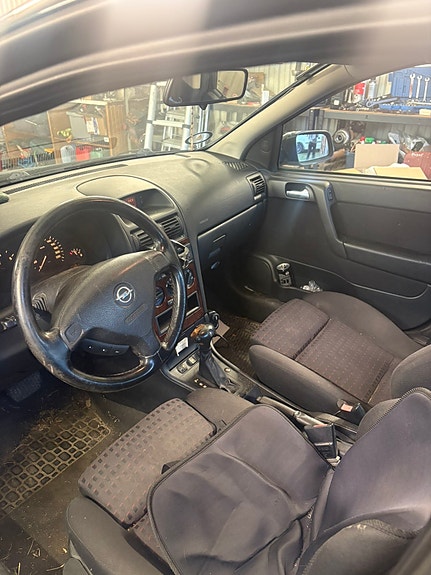 Opel Astra 7 of 14