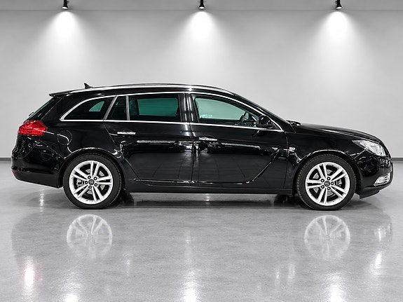 Opel Insignia 5 of 26
