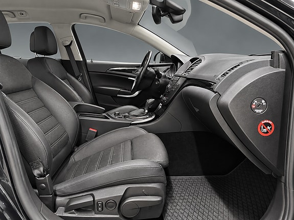 Opel Insignia 14 of 26