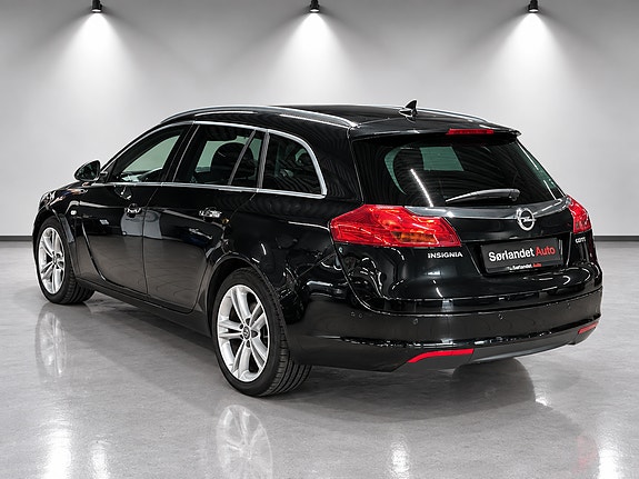 Opel Insignia 8 of 26