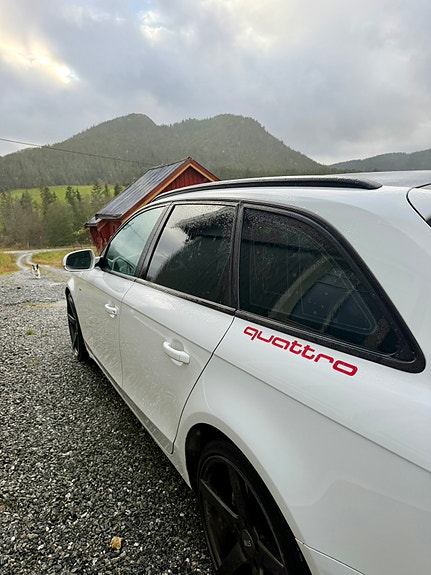 Audi A4 6 of 16