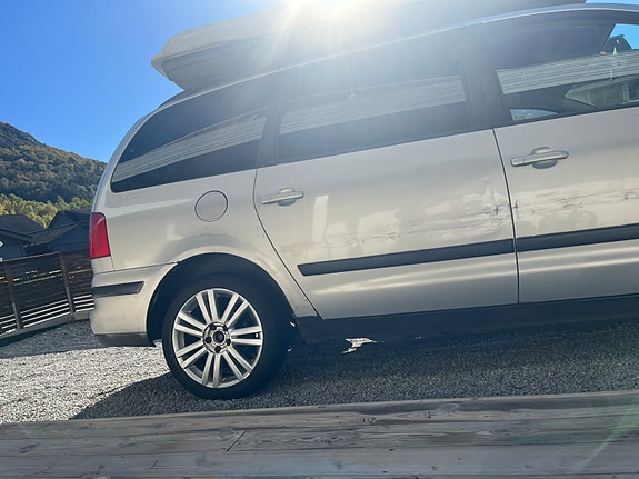 Volkswagen Sharan 28 of 30