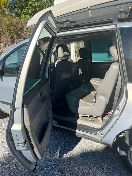 Volkswagen Sharan 11 of 30