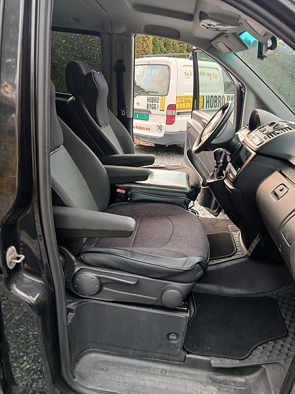 Mercedes-Benz Vito 113 30 of 30