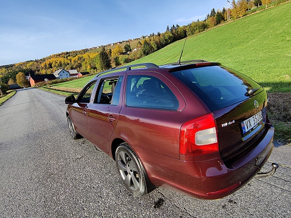 Skoda Octavia 14 of 30