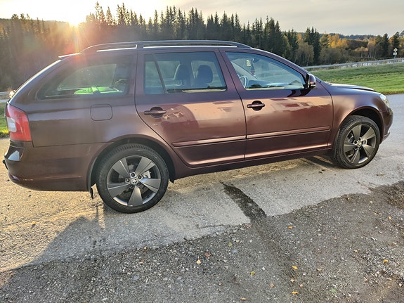 Skoda Octavia 10 of 30